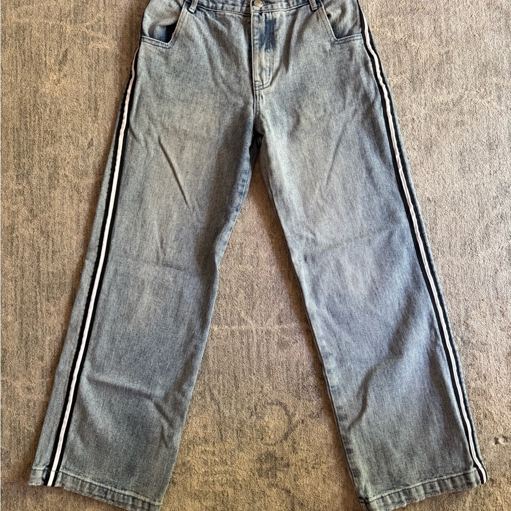 dELiA*s Light Wash Flare & Wide Leg Jeans